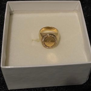 Premier Designs Ring